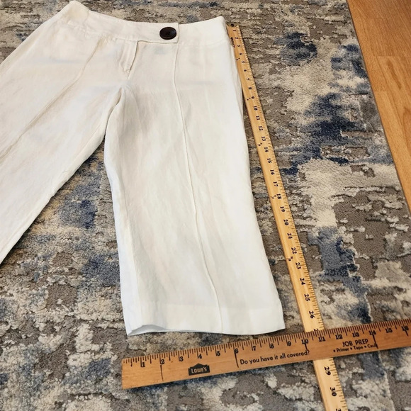 Larry Levine linen rayon white cropped wideleg pants.  Size 6 - Picture 14 of 14